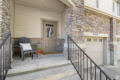 8858 S Willow Wood Dr, Draper, UT 84020 - photo 2