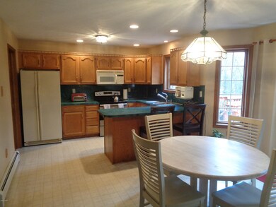 104 Genesis Dr, Milford, PA 18337 - photo 4