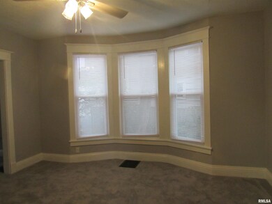 1720 N Perry St, Davenport, IA 52803 - photo 3