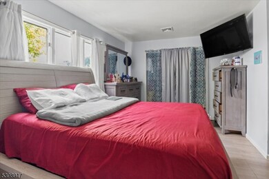 331-333 E 29th St unit 2, Paterson, NJ 07514 - photo 7