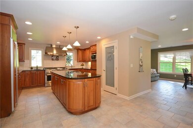 This large kitchen is a cook's dream!  Wow!  Custo