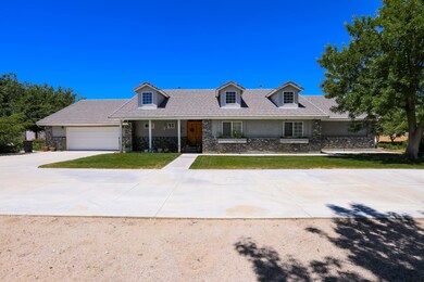 5653 Willow Ave, Rosamond, CA 93560 - photo 2