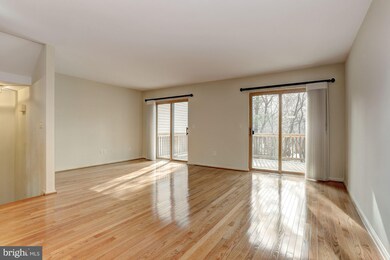 7341 Eden Brook Dr, Columbia, MD 21046 - photo 4