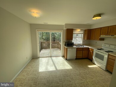 16132 Clarence Ct, King George, VA 22485 - photo 5