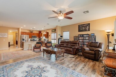 5FamilyRoomKitchen