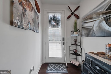 7728 Rutgers Cir unit 153, Fairburn, GA 30213 - photo 3