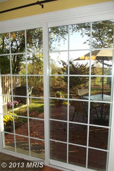 5891 Morningbird Ln, Columbia, MD 21045 - photo 7