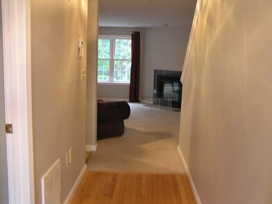 236 Bridle Cross Rd unit 236, Fitchburg, MA 01420 - photo 3