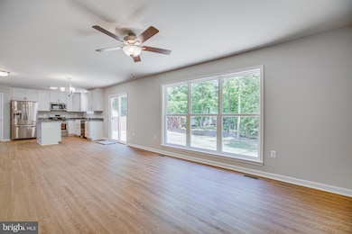 10 Holly Way, Colonial Beach, VA 22443 - photo 6