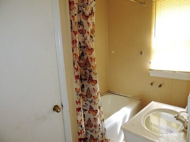 1869 Washburn St, Macon, GA 31217 - photo 7