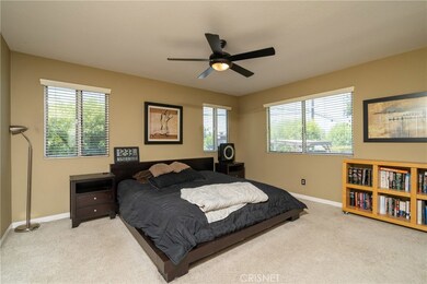 13471 Sunny Palms Ln, Sylmar, CA 91342 - photo 7