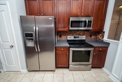 429 Twist Cir, Mauldin, SC 29662 - photo 5