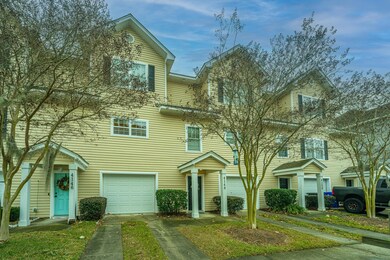 4418PerrineSt004
