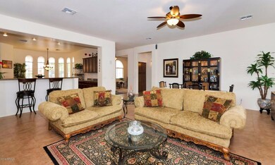 18441 N Windfall Dr Surprise-large-005-1