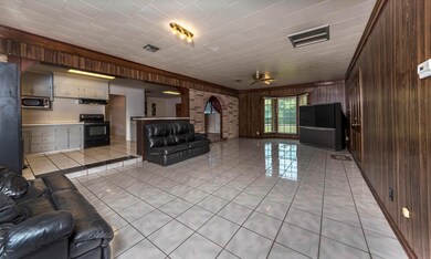 Living Area 3