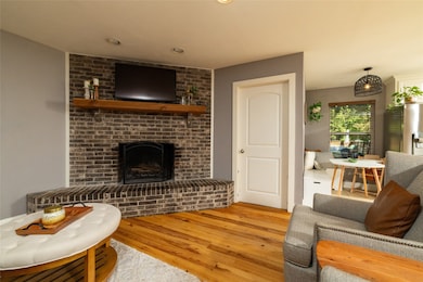 140 Huling Dr, Azle, TX 76020 - photo 7