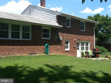 507 Morris Ln, Wallingford, PA 19086 - photo 3