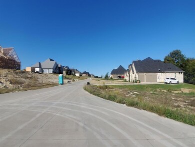 View of Street from Cul Da Sac