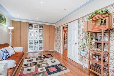 2675 E 7th St unit 4B, Brooklyn, NY 11235 - photo 6