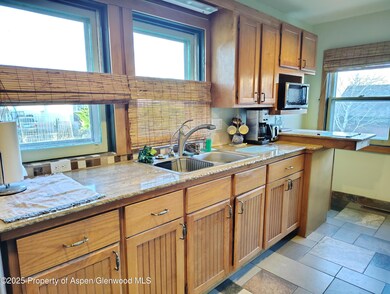 1036 Clarkson Ave, Rifle, CO 81650 - photo 5