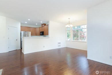 1855 Trossachs Blvd SE unit 205, Sammamish, WA 98075 - photo 5