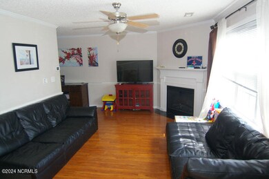 Vineyard Drive 2325 C8 (2)