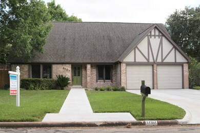 1707 Willow Dr, Richmond, TX 77469 - photo 2