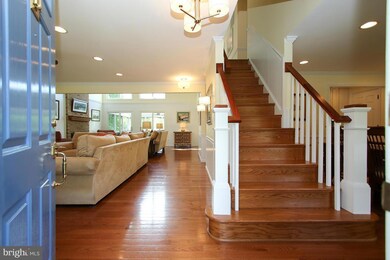 13377 Springhaven Dr, Fairfax, VA 22033 - photo 2