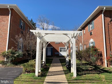 19 Post Office Ave unit 103, Laurel, MD 20707 - photo 2