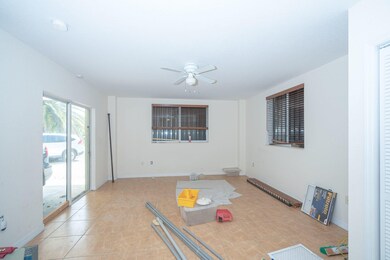 Downstair apt