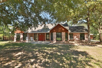 219 Tall Pines Dr, Magnolia, TX 77354 - photo 2
