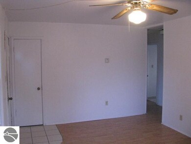 409 2nd St N, Oscoda, MI 48750 - photo 7