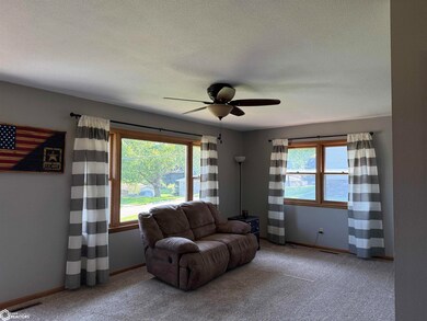 911 Broadway St, Audubon, IA 50025 - photo 7