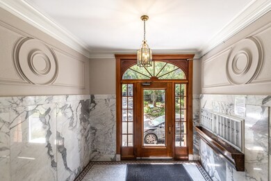 30 Kinross Rd unit 5, Brighton, MA 02135 - photo 4