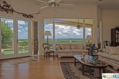 803 Lanae Ln, Copperas Cove, TX 76522 - photo 2