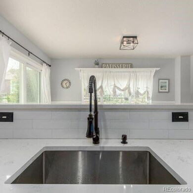 18160 E Caley Cir, Aurora, CO 80016 - photo 7