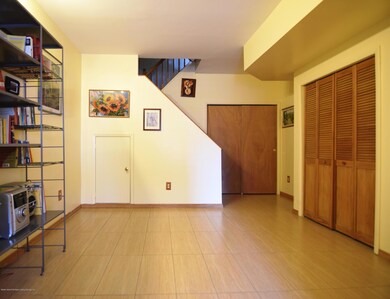 49A Country Dr E unit 67, Staten Island, NY 10314 - photo 5