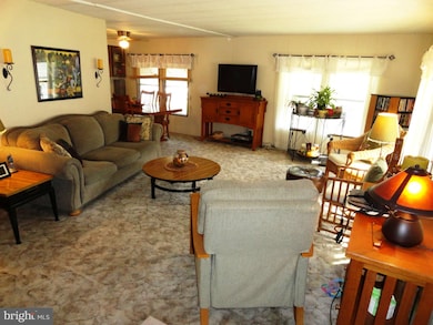 316 Berts Dr, Lothian, MD 20711 - photo 3