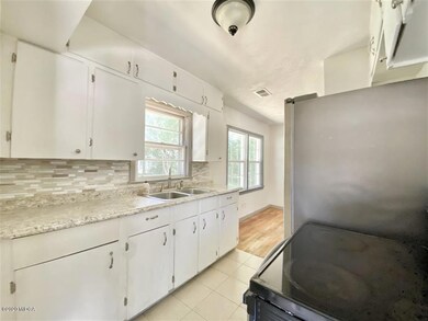 1104 Green St, Warner Robins, GA 31093 - photo 7