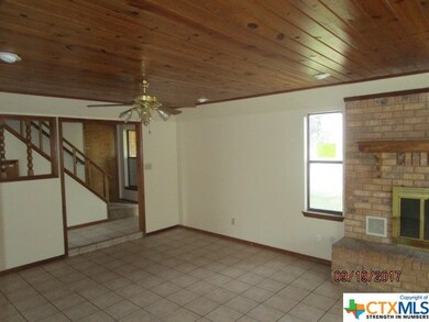 703 Skyline Dr, Copperas Cove, TX 76522 - photo 5