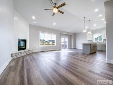 5935 Maggie Dr, Idaho Falls, ID 83402 - photo 4