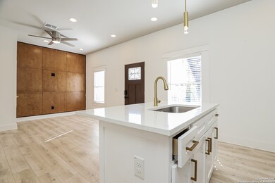 120 E Magnolia Ave unit 102, San Antonio, TX 78212 - photo 7