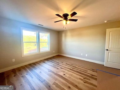 125 Laurel Ave, Comer, GA 30629 - photo 5