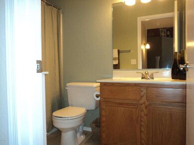 372 E Harrison St, Chandler, AZ 85225 - photo 4