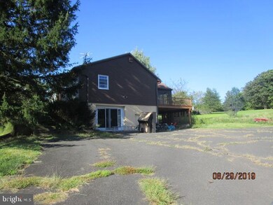 2424 Gramm Rd, Pennsburg, PA 18073 - photo 2