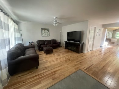 4562 Dobie Rd, Okemos, MI 48864 - photo 7