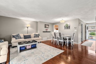 10 Oak Ridge Dr unit 5, Maynard, MA 01754 - photo 3