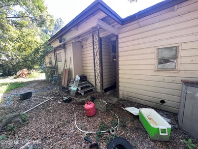 5221 Delphin Ln, Jacksonville, FL 32244 - photo 6