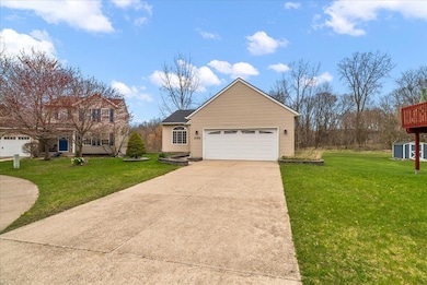 2769 Paddington Dr SE, Grand Rapids, MI 49512 - photo 2