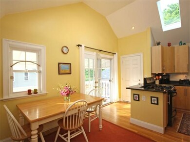 11 Varnum St unit 3, Arlington, MA 02474 - photo 3